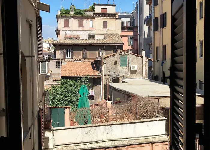San Daniele Bundi House Konukevi 3*